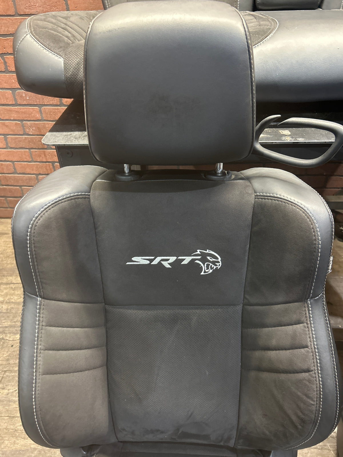 2015-2023 DODGE CHALLENGER HELLCAT SEAT SET ELECTRIC BUCKET SEATS W/TRACK OEM