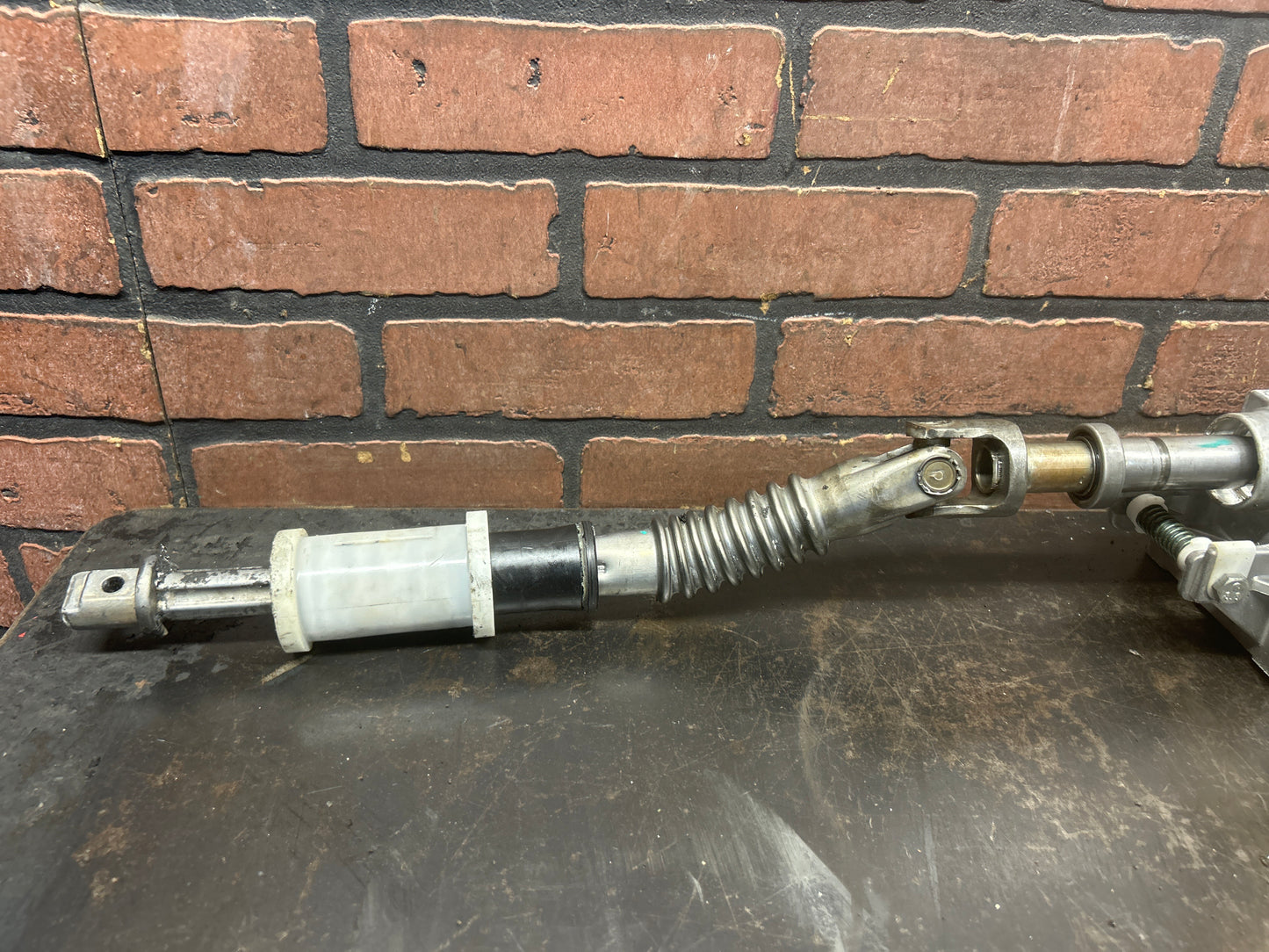 15-23 Dodge Charger Challenger 300 OEM Steering Column Assembly 68259474AD