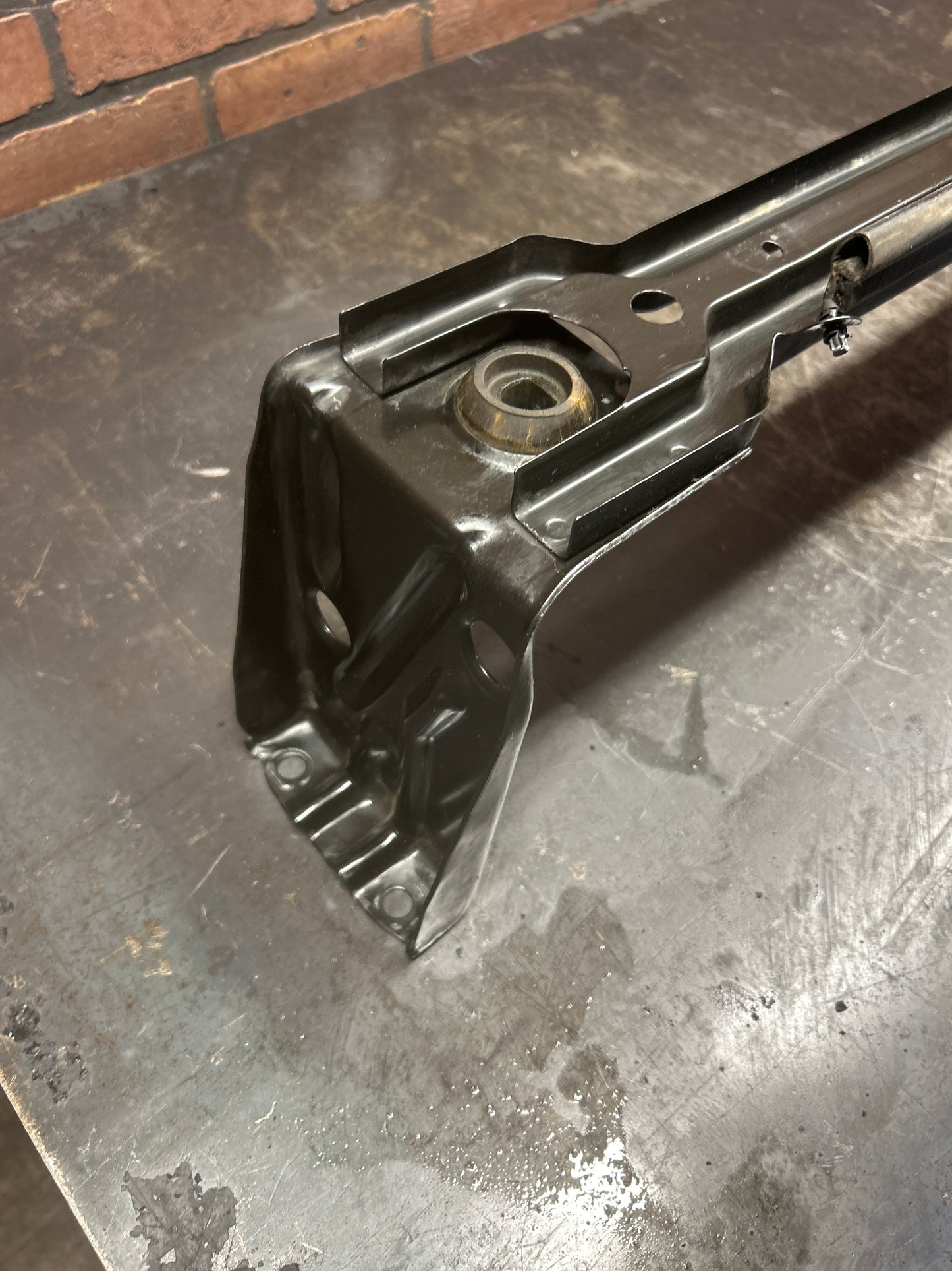 17-20 Chrysler 300 Dodge Challenger Lower Readitor Support OEM P/N 05065240AG
