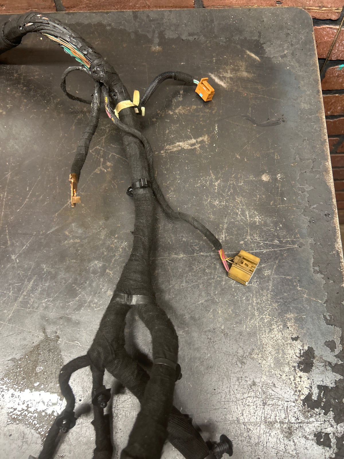 2017 Hellcat Challenger Dash Instrument Panel Wiring 68304941AC OEM