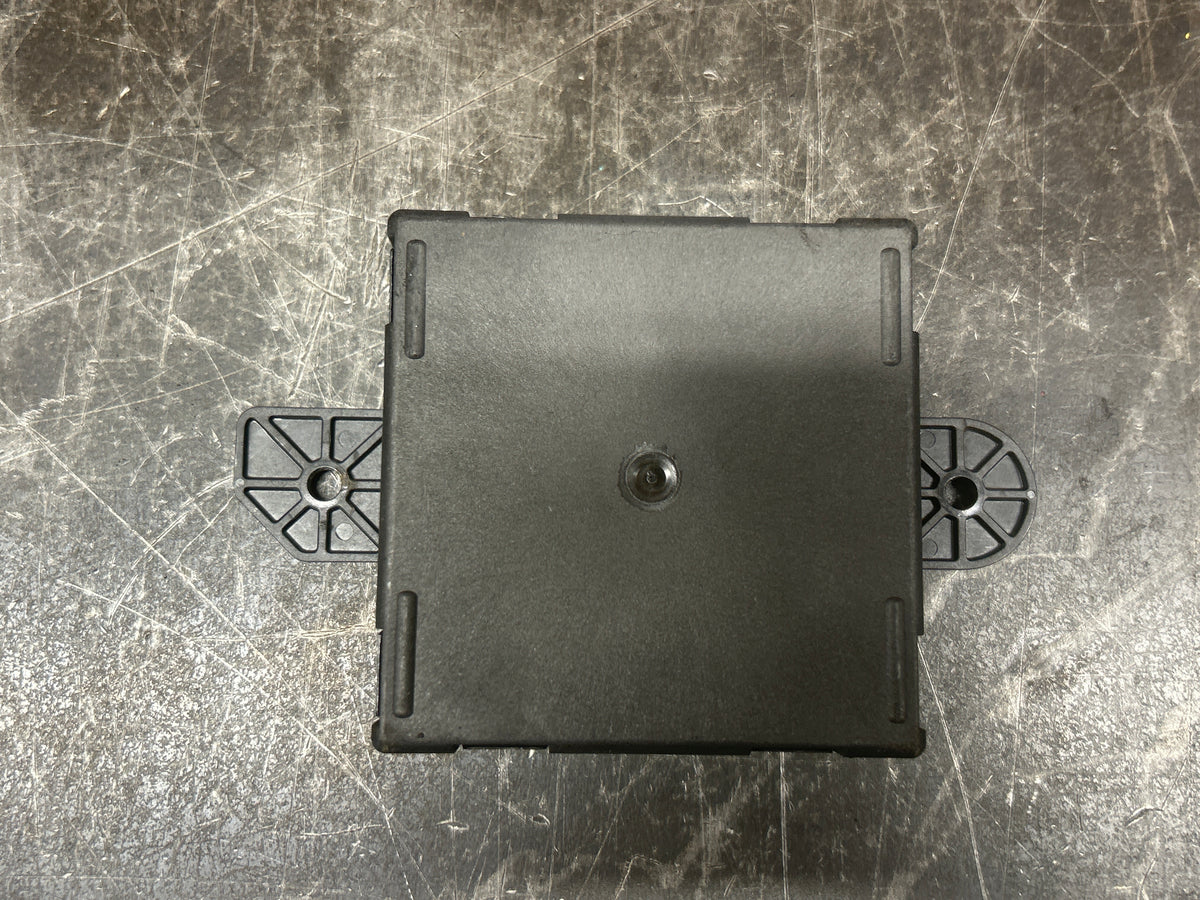 14-23 Dodge Challenge Front Right Passenger Side Door Control Module OEM