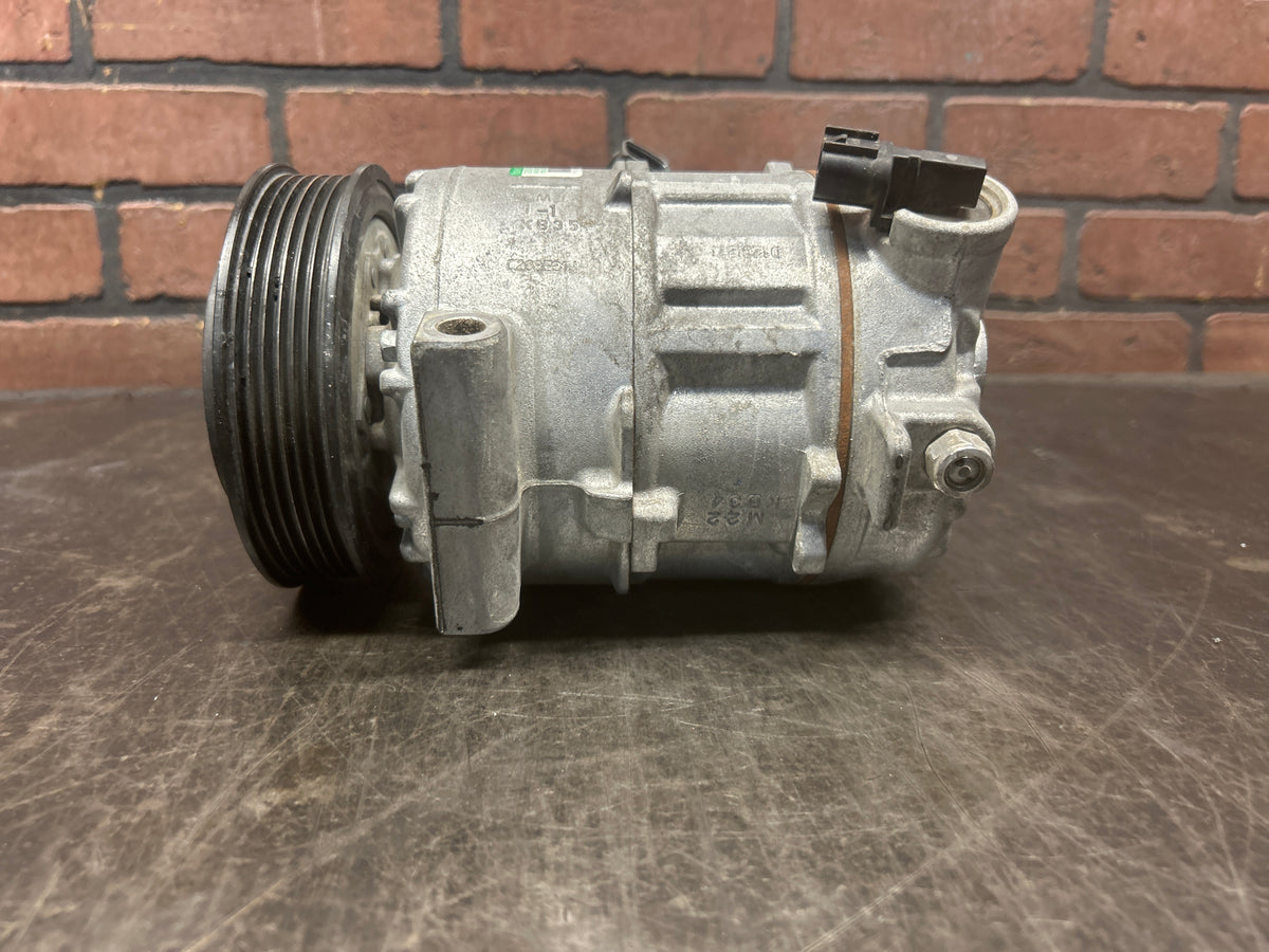 2015-2023 DODGE CHALLENGER HELLCAT AC AIR CONDITIONING COMPRESSOR & CLUTCH OEM