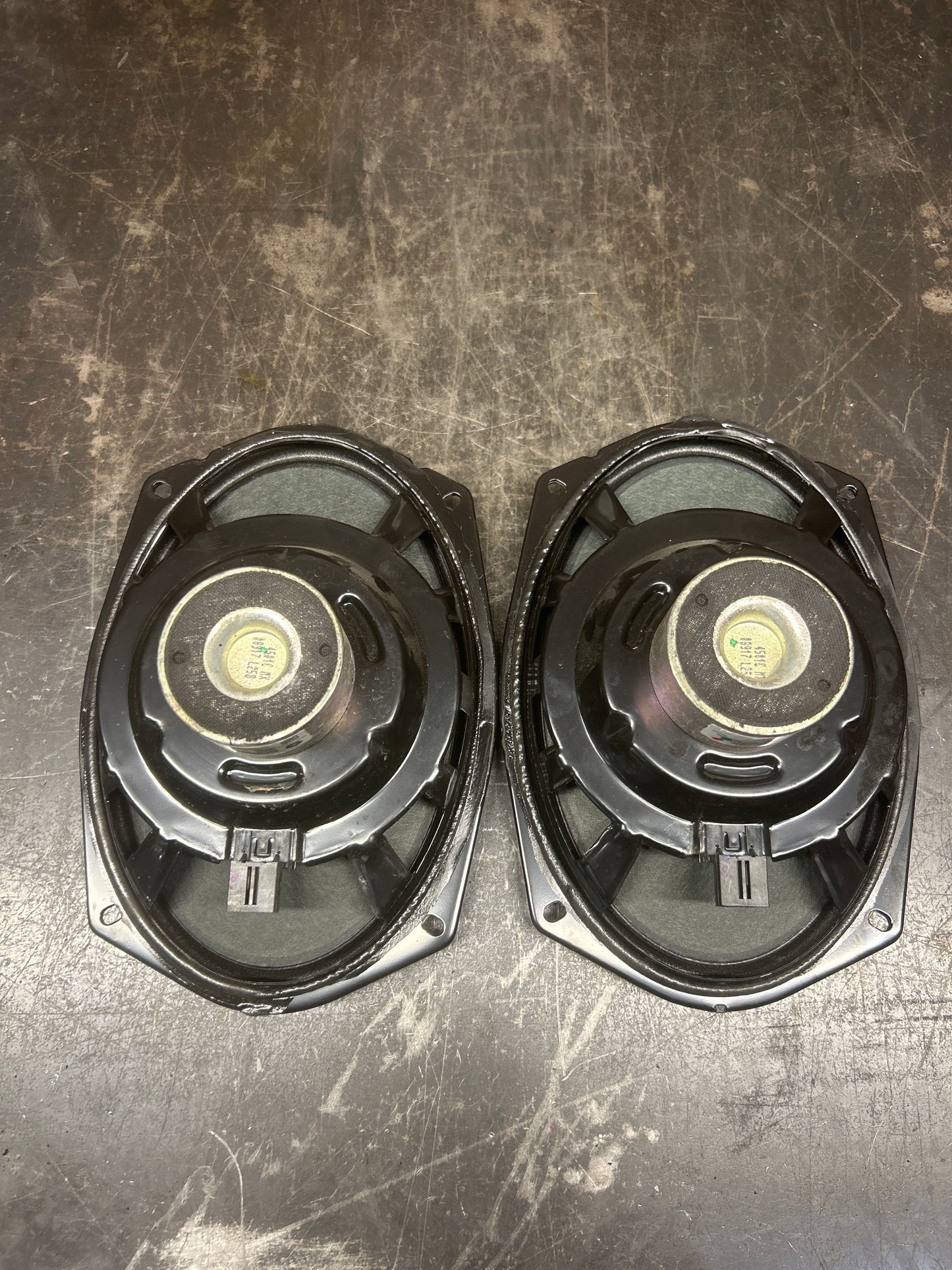 2015-2023 Mopar Dodge Challenger Harman Kardon Speaker Set of 6 05091042AC OEM