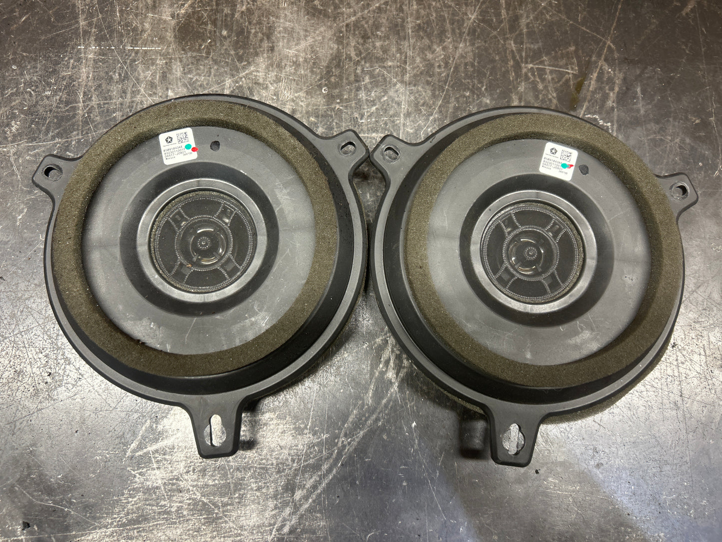 2015-2023 Mopar Dodge Challenger Harman Kardon Speaker Set of 6 05091042AC OEM