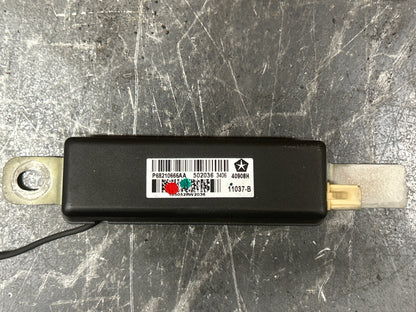 2015-2023 DODGE CHALLENGER CHARGER CHRYSLER 300 RADIO ANTENNA MODULE P68210666AA