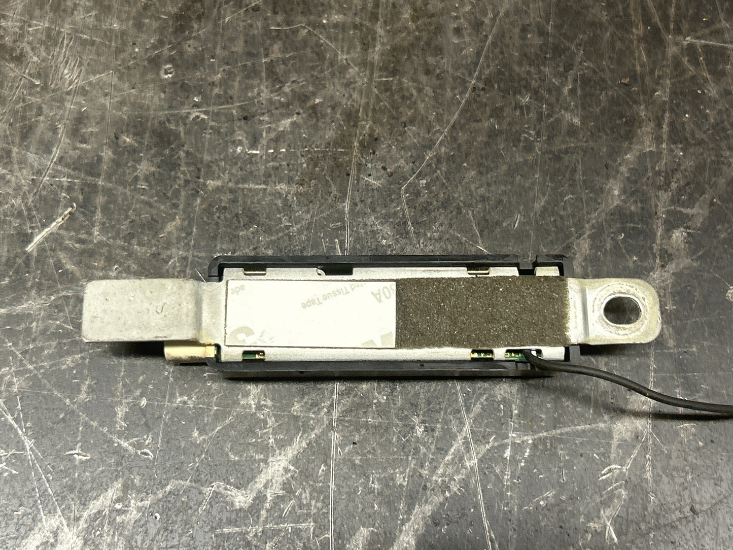 2015-2023 DODGE CHALLENGER CHARGER CHRYSLER 300 RADIO ANTENNA MODULE P68210666AA