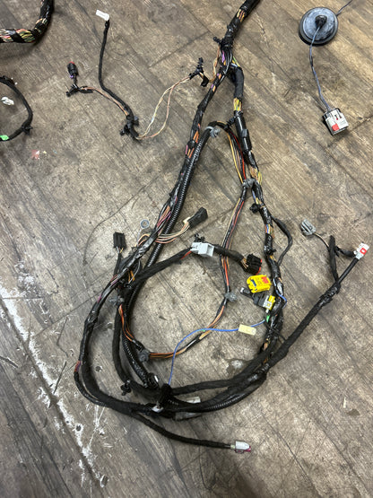 2017 DODGE CHALLENGER HELLCAT 68304068AE ENGINE WIRE HARNESS AND WIRING