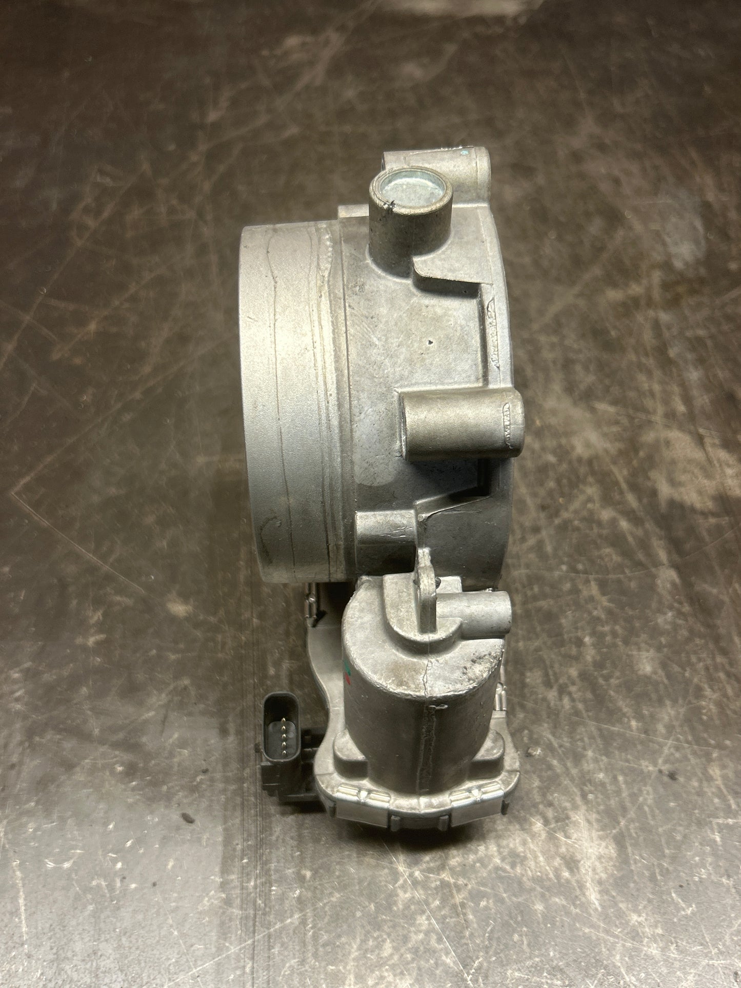 15-23 Charger Challenger Hellcat Trackhawk OEM 92MM Throttle Body 68184386AA