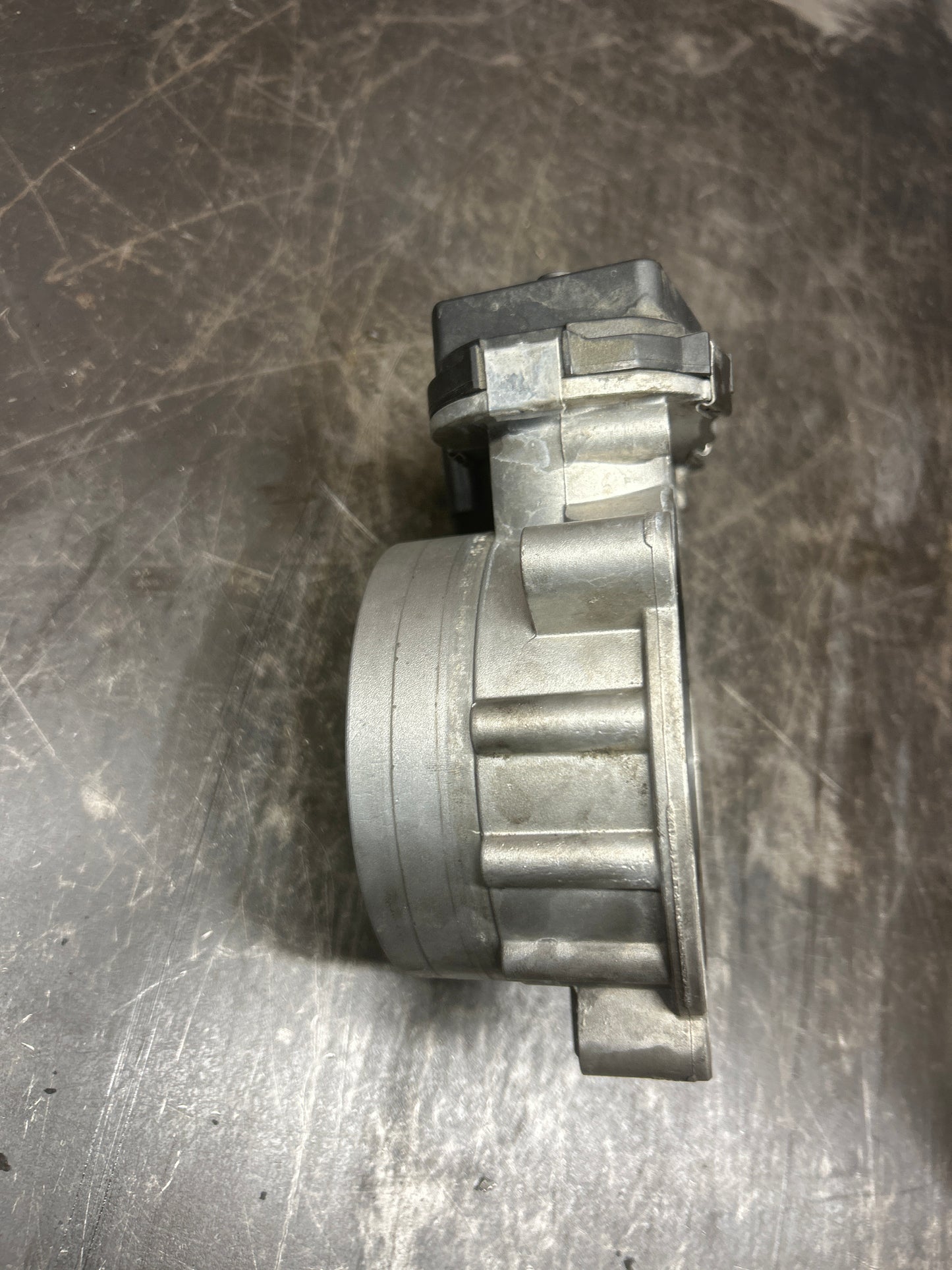 15-23 Charger Challenger Hellcat Trackhawk OEM 92MM Throttle Body 68184386AA