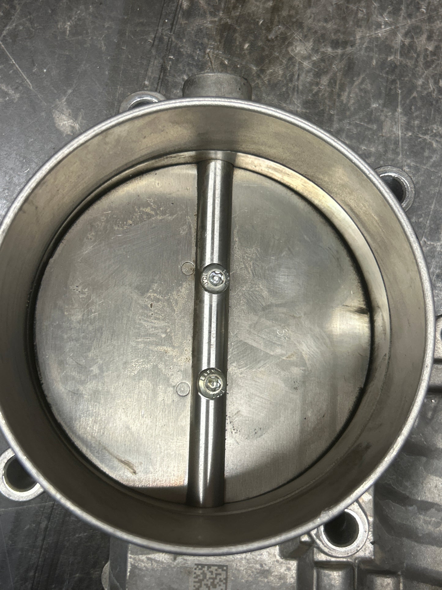 15-23 Charger Challenger Hellcat Trackhawk OEM 92MM Throttle Body 68184386AA