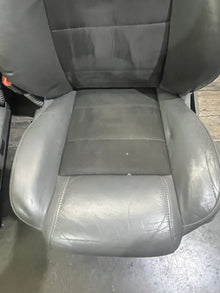 2007 Jeep Grand Cherokee SRT8 Driver's Seat