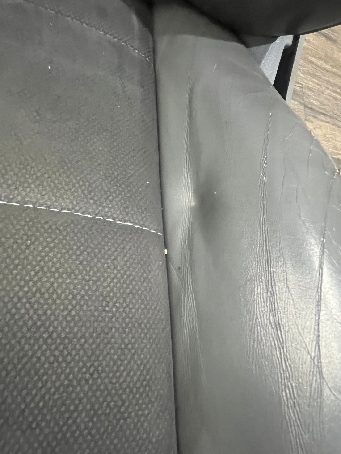 2007 Jeep Grand Cherokee SRT8 Driver's Seat