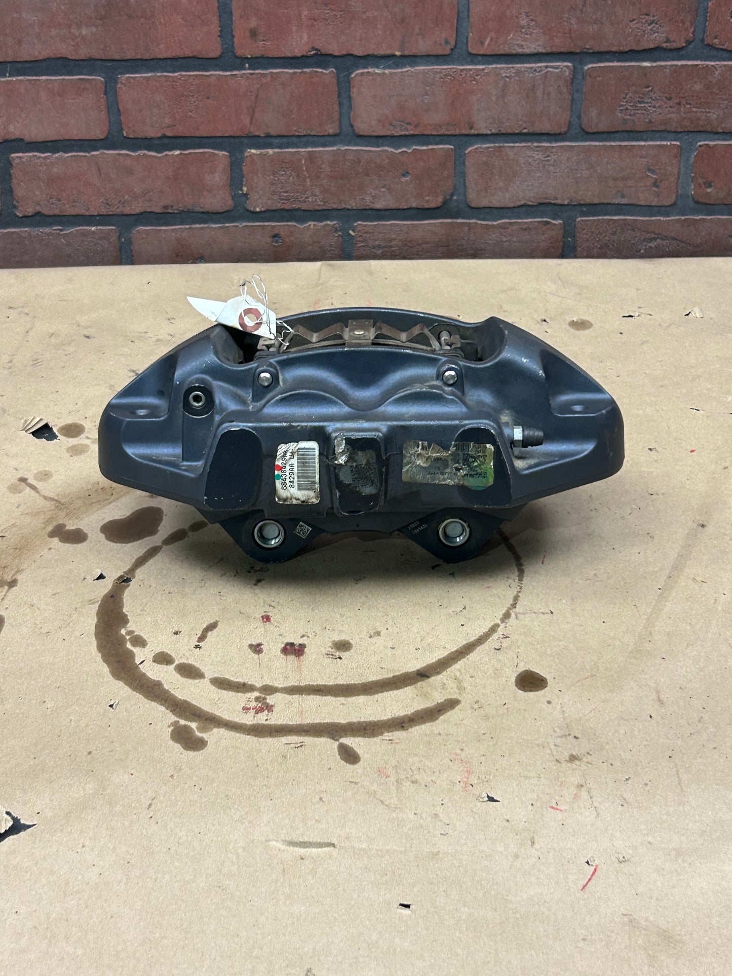 15-23 Dodge Charger Challenger LH Bigger Brembo Brake Front 4 Piston Caliper OEM