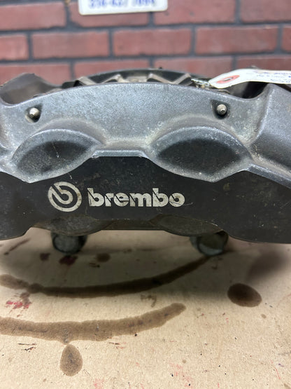 15-23 Dodge Charger Challenger RH Bigger Brembo Brake Front 4 Piston Caliper OEM