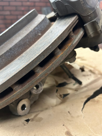 15-23 Dodge Charger Challenger Scat Pack Left Rear Spindle Knuckle Rotor Brake