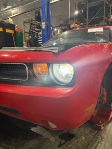 2008-2014 Dodge Challenger SRT8 Driver Left Side HID Headlight Assembly OEM