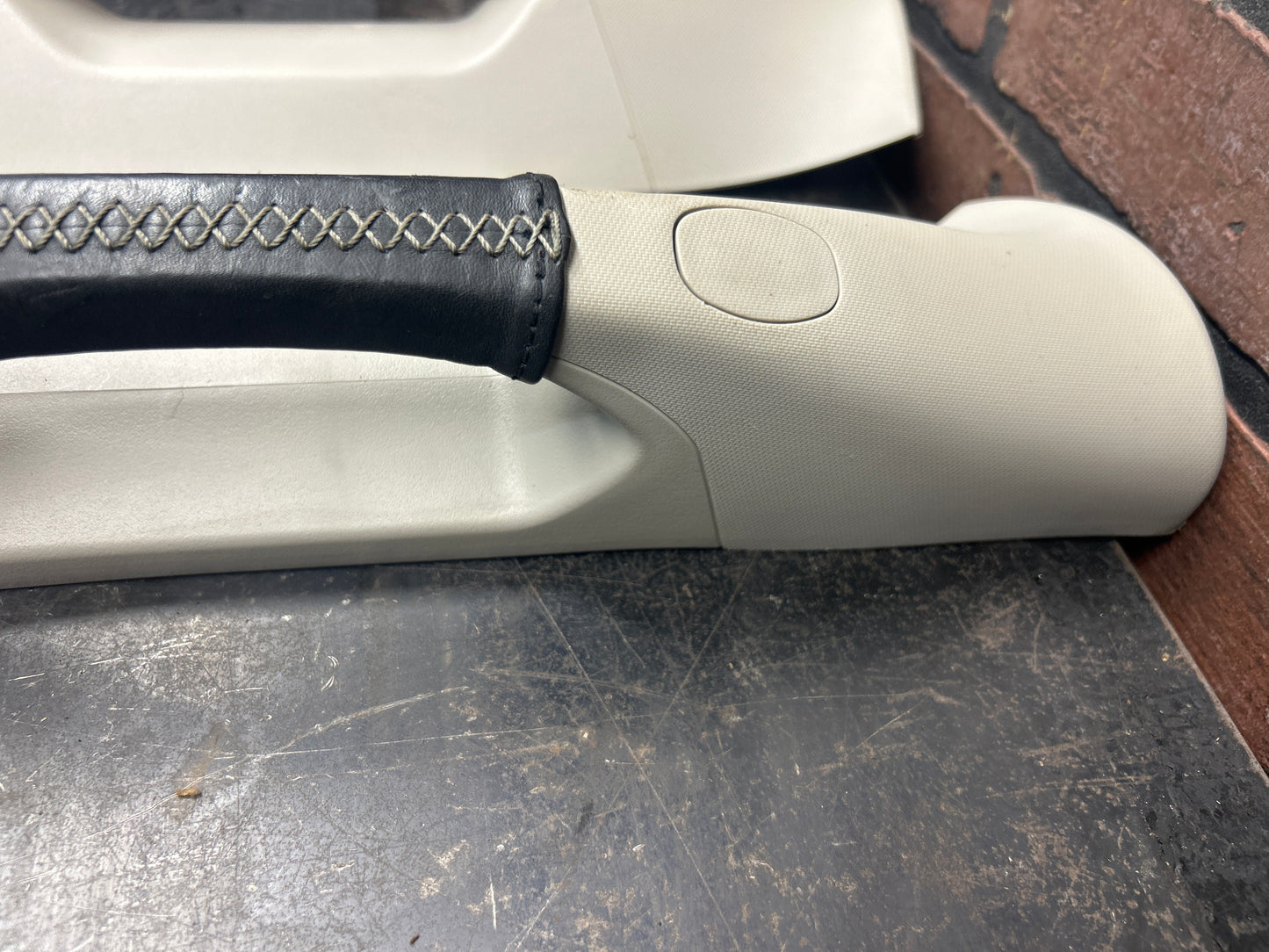 2009-2018 Dodge Ram 1500 2500 3500 LH/RH A Pillar Laramie Grab Handle Trim OEM