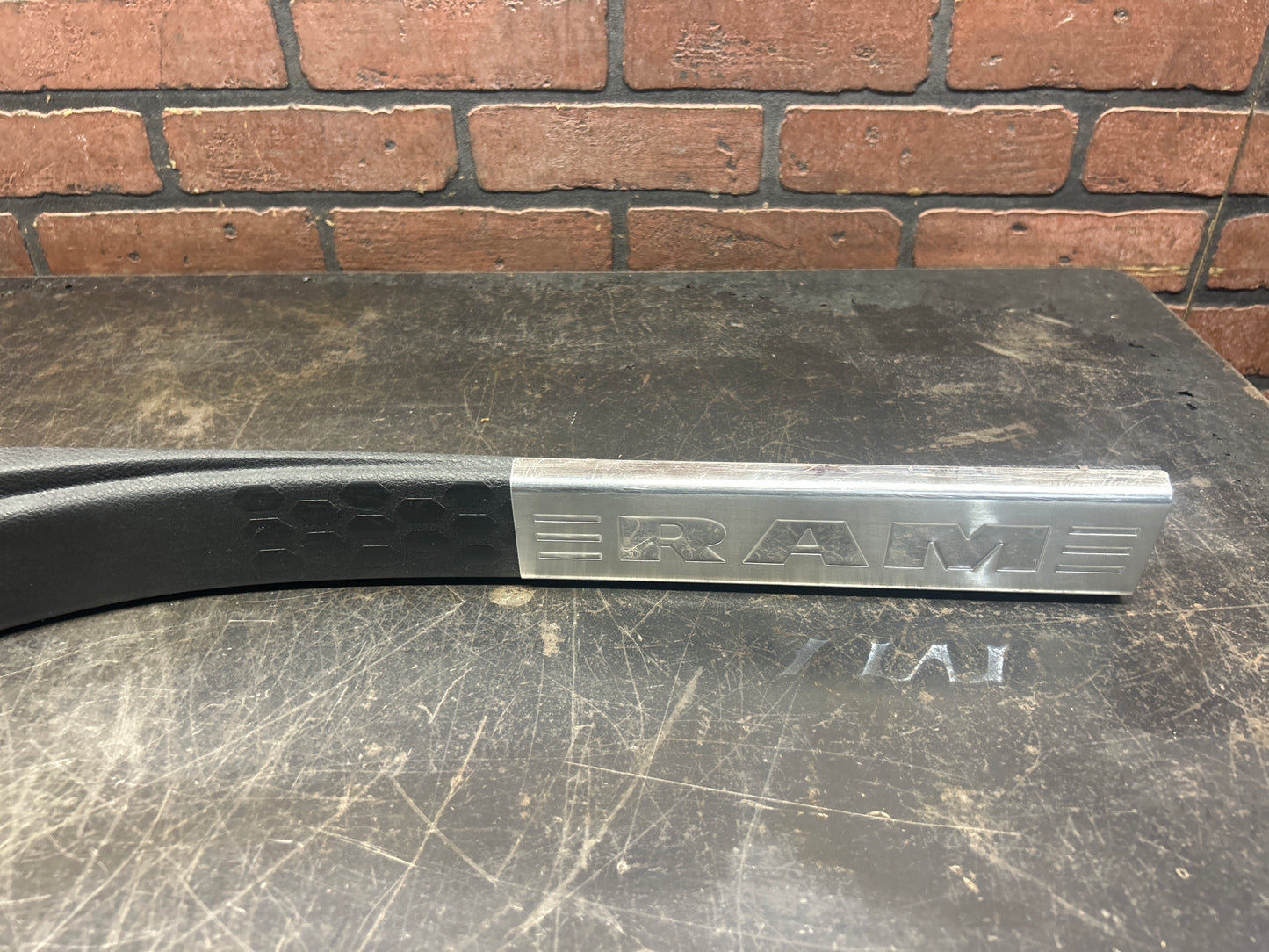 2013-2018 DODGE RAM 1500 2500 3500 DOOR SILL SCUFF PLATES TRIM COVER 4 SET OEM
