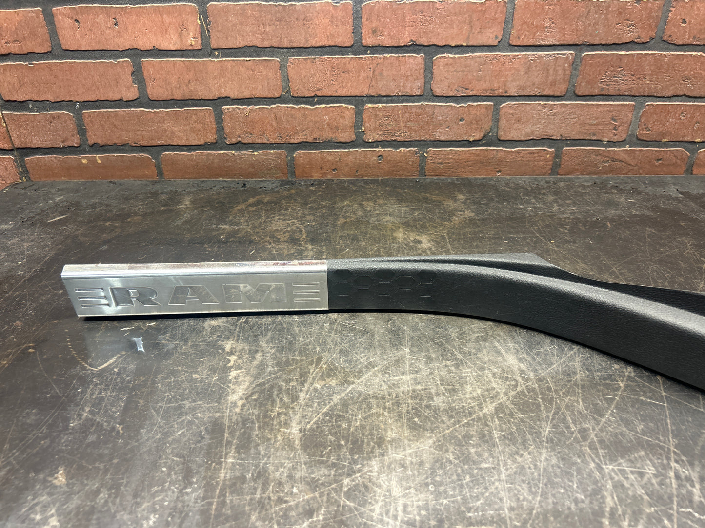 2013-2018 DODGE RAM 1500 2500 3500 DOOR SILL SCUFF PLATES TRIM COVER 4 SET OEM