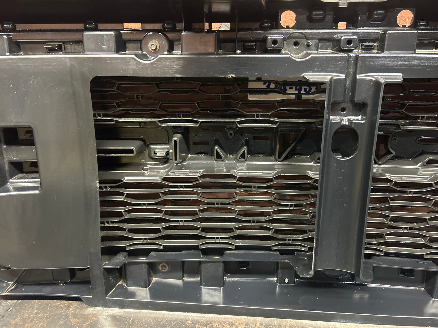 2019-2023 DODGE RAM 1500 FRONT BLACK GRILLE OEM 68366528AH