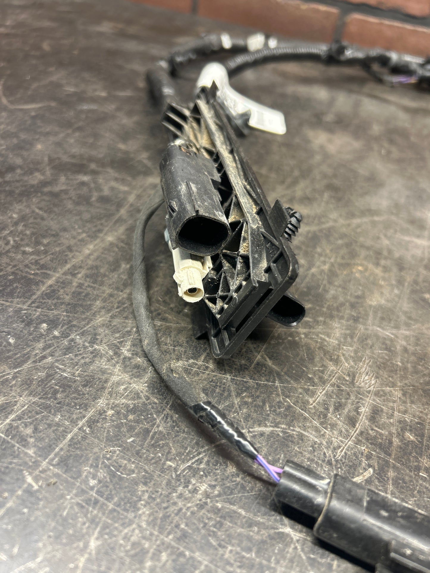 2019-2026 Ram 1500 Tailgate Wiring Harness Actuator and Locking Mechanism OEM