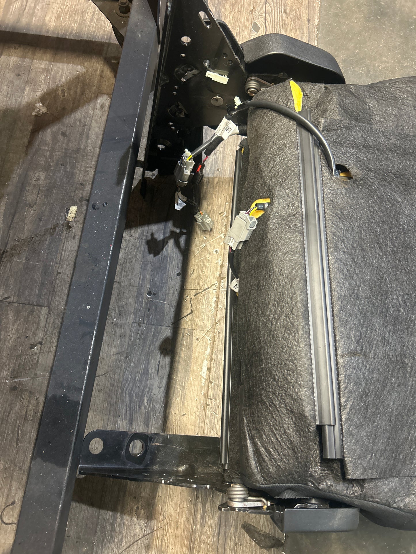 2013-2018 Ram 1500 Laramie Limited Rear Back Seat Set Tan Stitching OEM