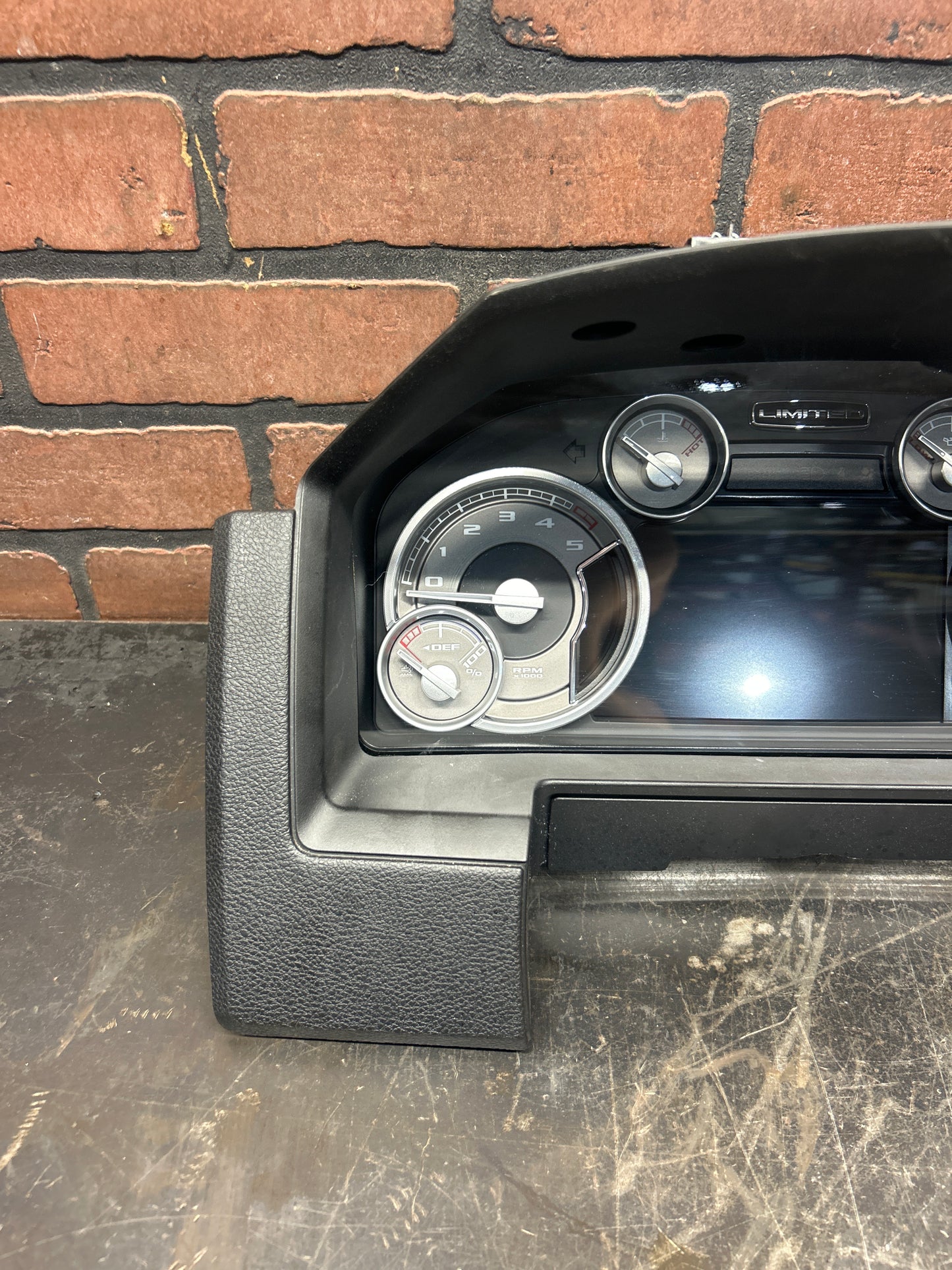 2015 Dodge Ram 1500 3.0L Ecodiesel DIESEL Gauge Cluster and Bezel Cover OEM