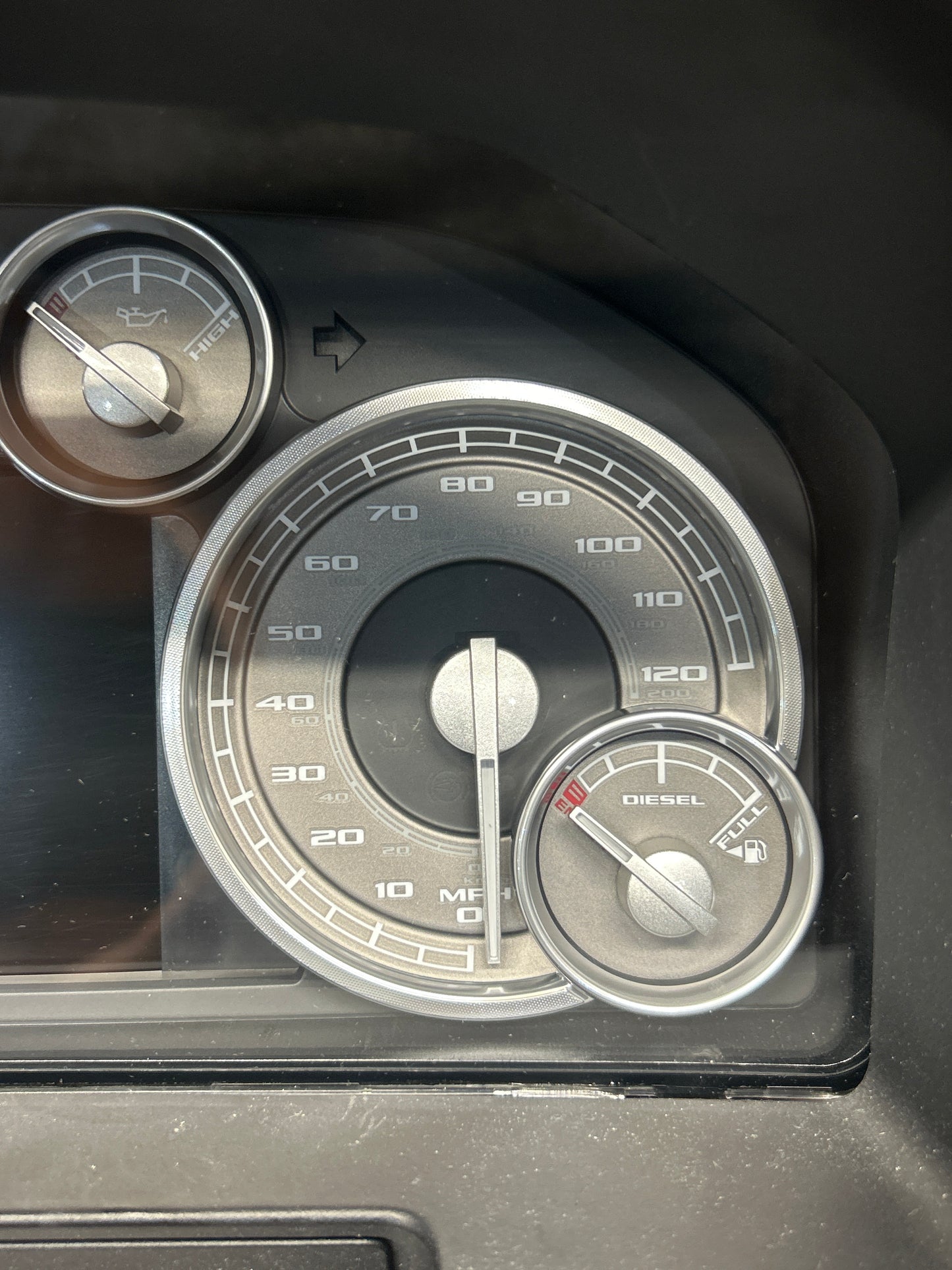 2015 Dodge Ram 1500 3.0L Ecodiesel DIESEL Gauge Cluster and Bezel Cover OEM