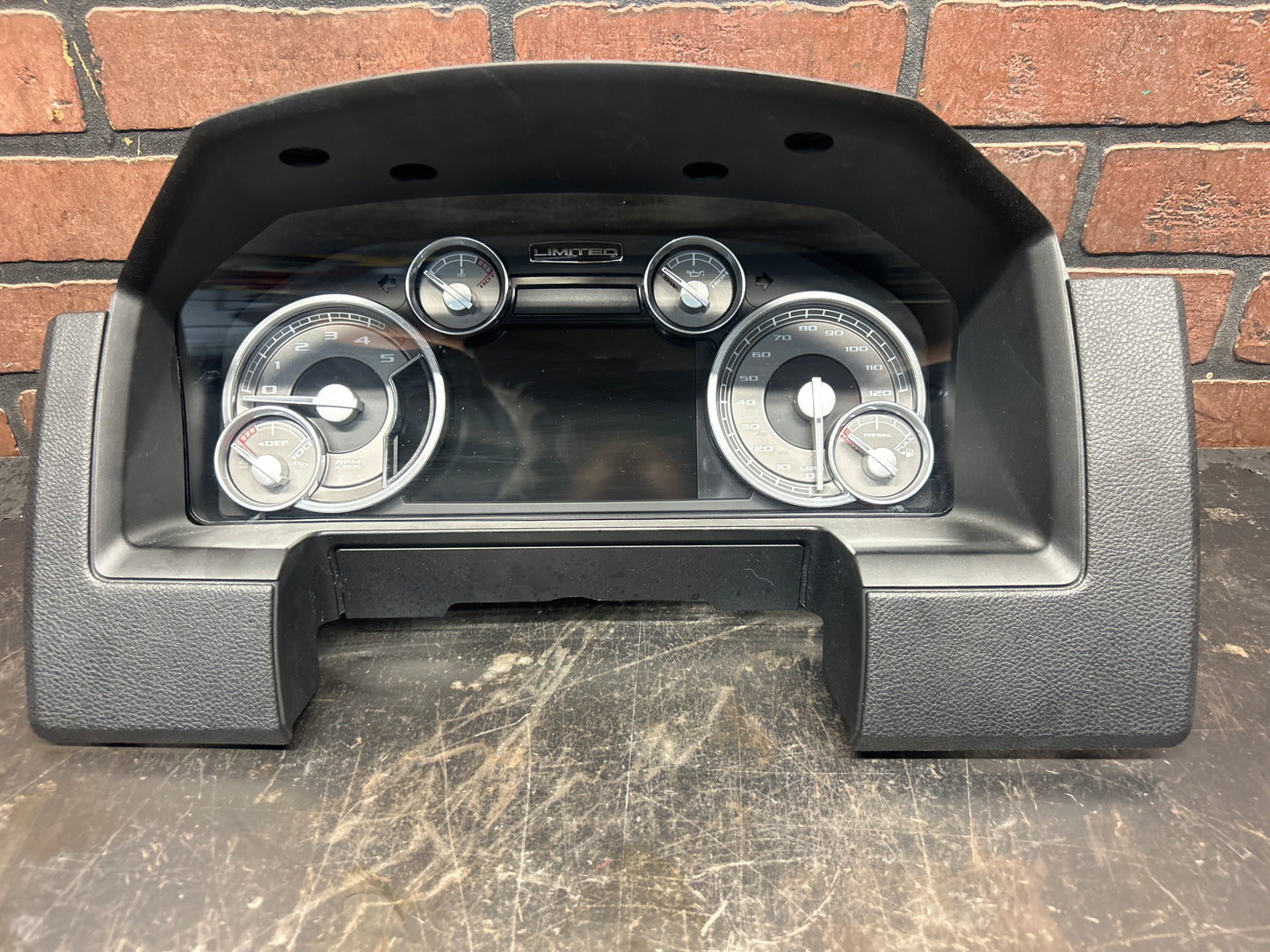 2015 Dodge Ram 1500 3.0L Ecodiesel DIESEL Gauge Cluster and Bezel Cover OEM