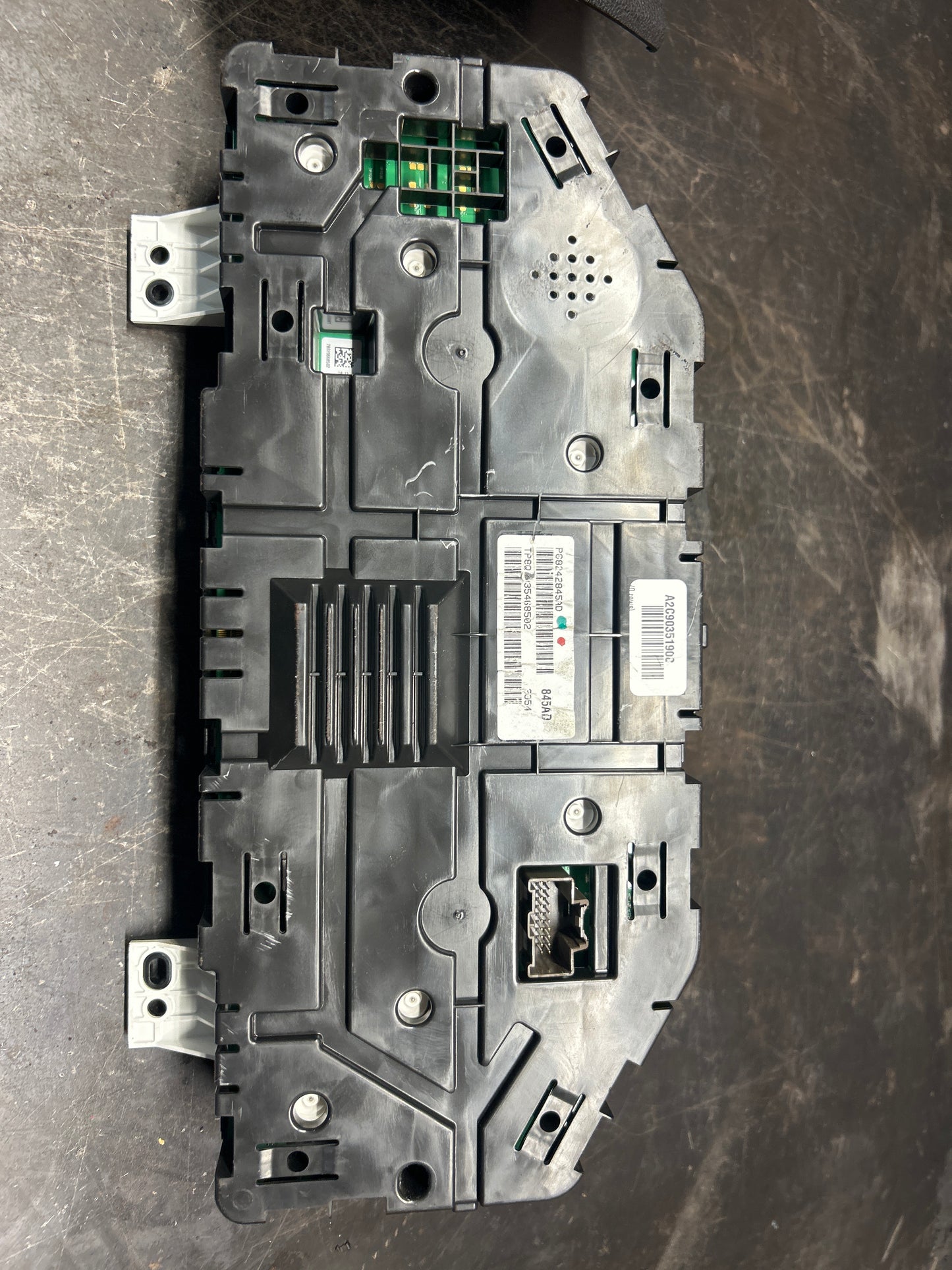 2015 Dodge Ram 1500 3.0L Ecodiesel DIESEL Gauge Cluster and Bezel Cover OEM