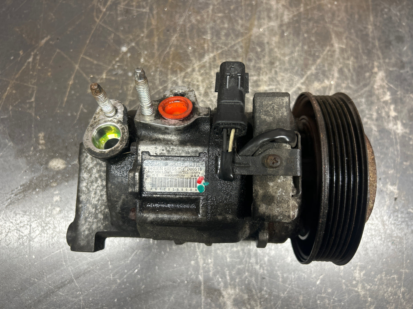 2014-2018 Dodge Ram 1500 3.0 Eco Diesel AC Compressor P68202995AA OEM