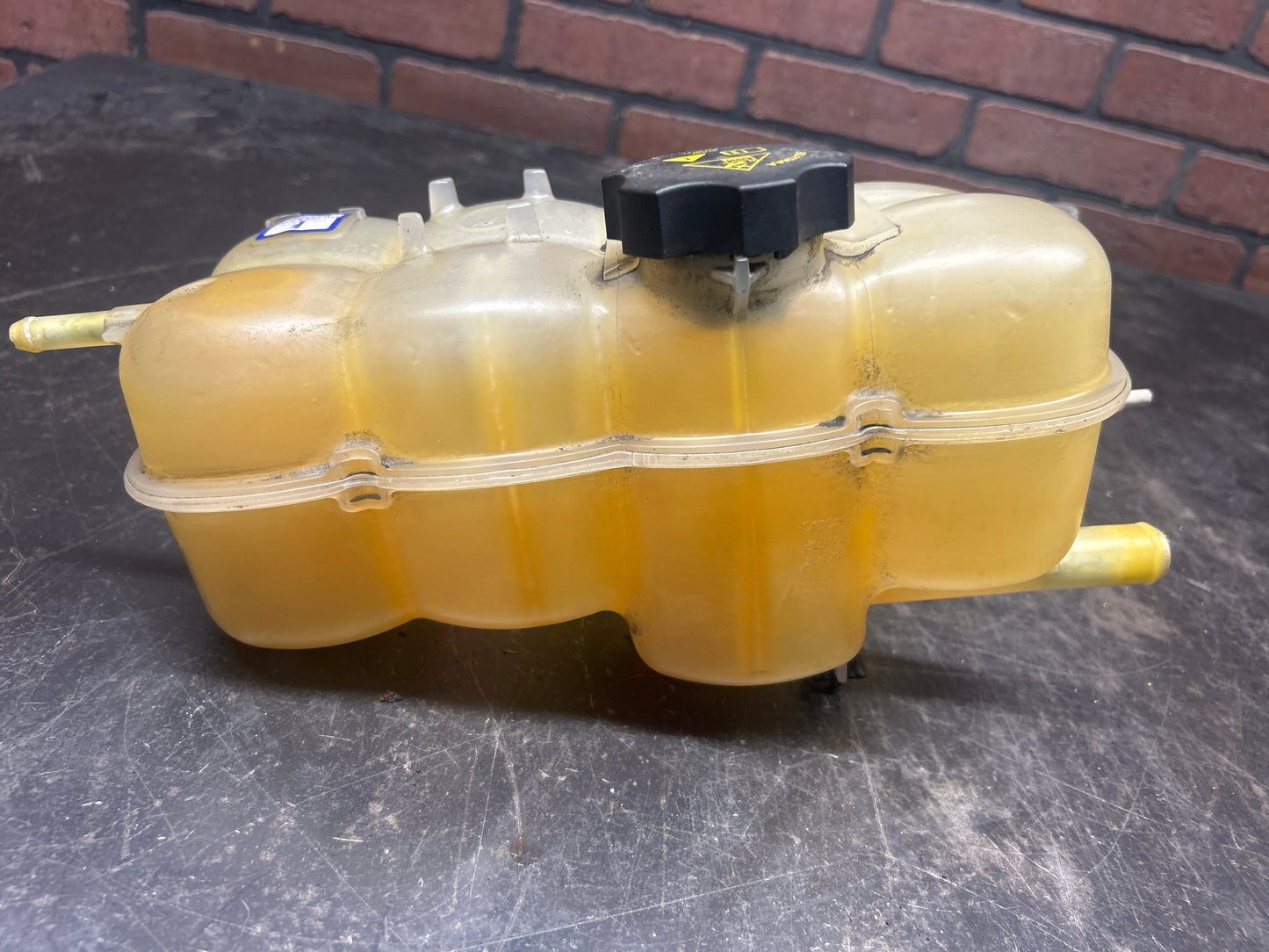 2014-19  Ram 1500 3.0L EcoDiesel Engine Coolant Reservoir Tank OEM 52014894AE