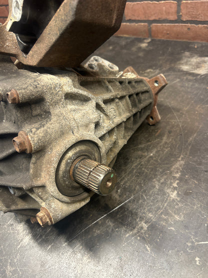 2013-2020 Ram 1500 Pickup Front Axle Differential Carrier 3.55 Ratio 68192707AA