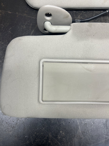 2009-2018 DODGE RAM 1500 SUN VISORS DRIVER & PASSENGER OEM MIRROR LIGHTS