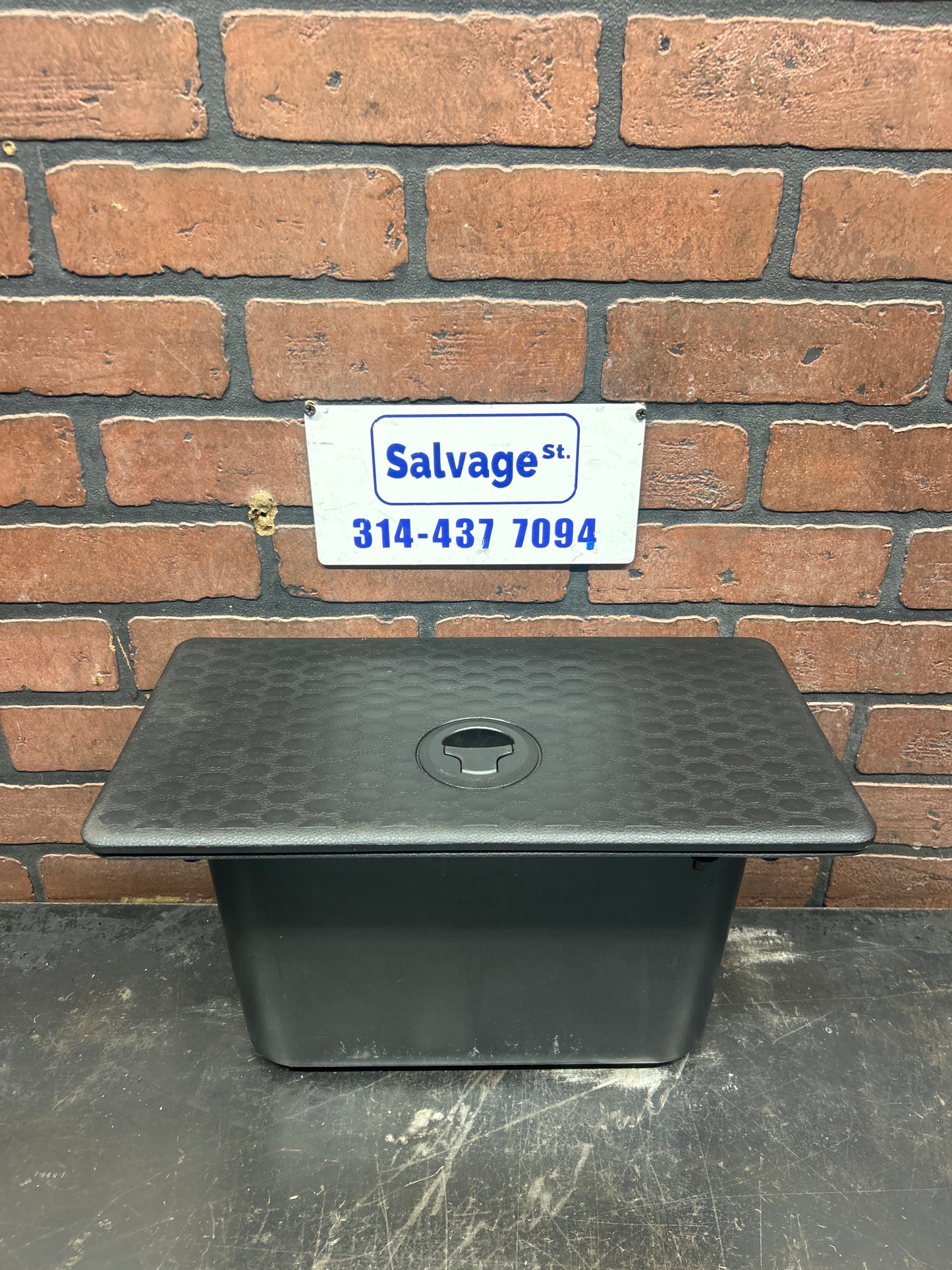 12-26 RAM 1500 2500 3500 OEM STORAGE BIN REAR FLOOR BOX COVER UNDER SEAT