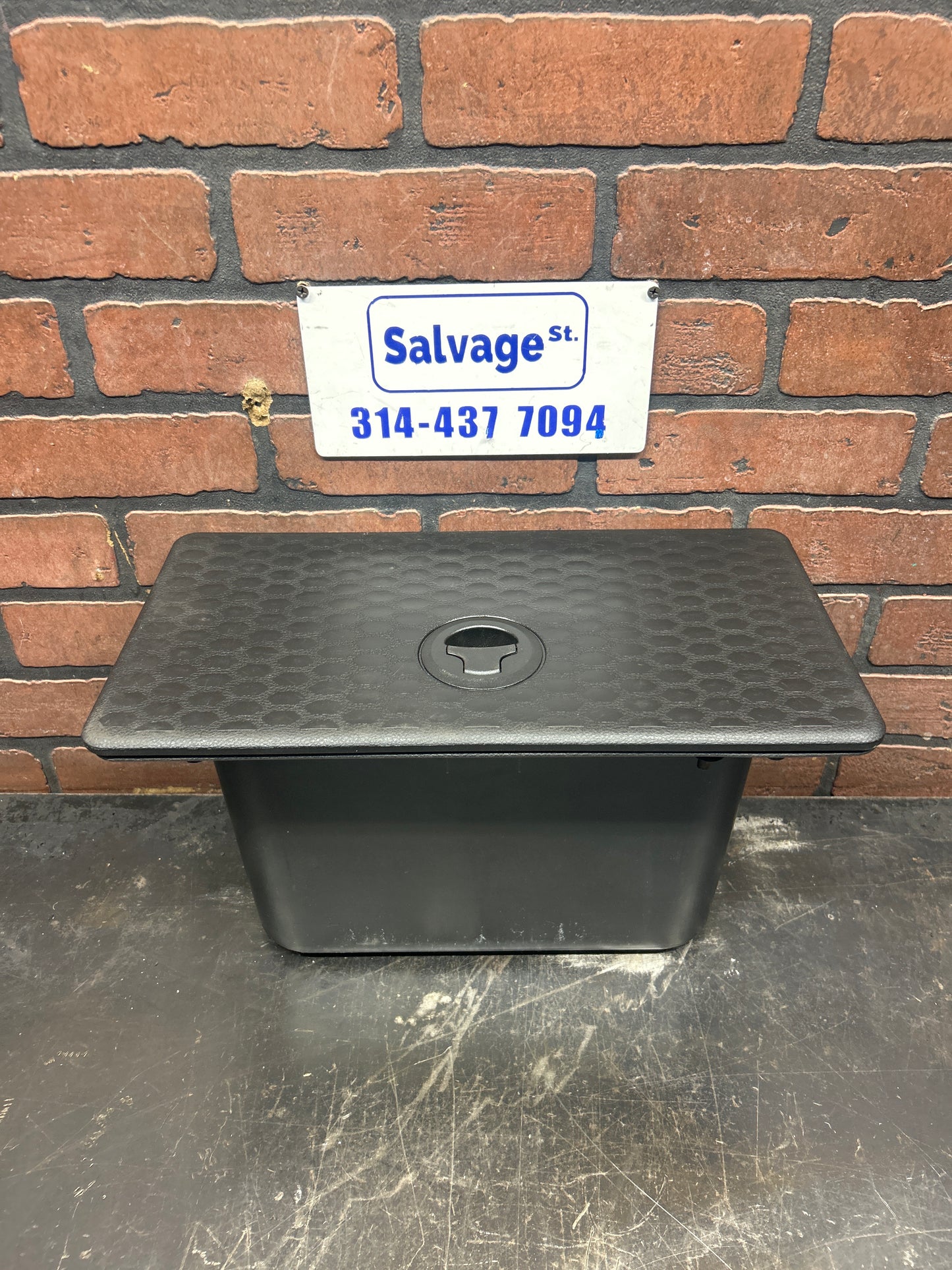 12-26 RAM 1500 2500 3500 OEM STORAGE BIN REAR FLOOR BOX COVER UNDER SEAT