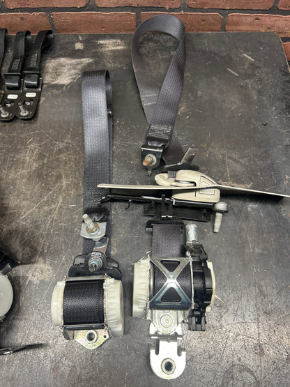 2013-2020 Dodge Ram 1500 Seat Belt Retractor Set Front & Rear OEM PP961X9AH
