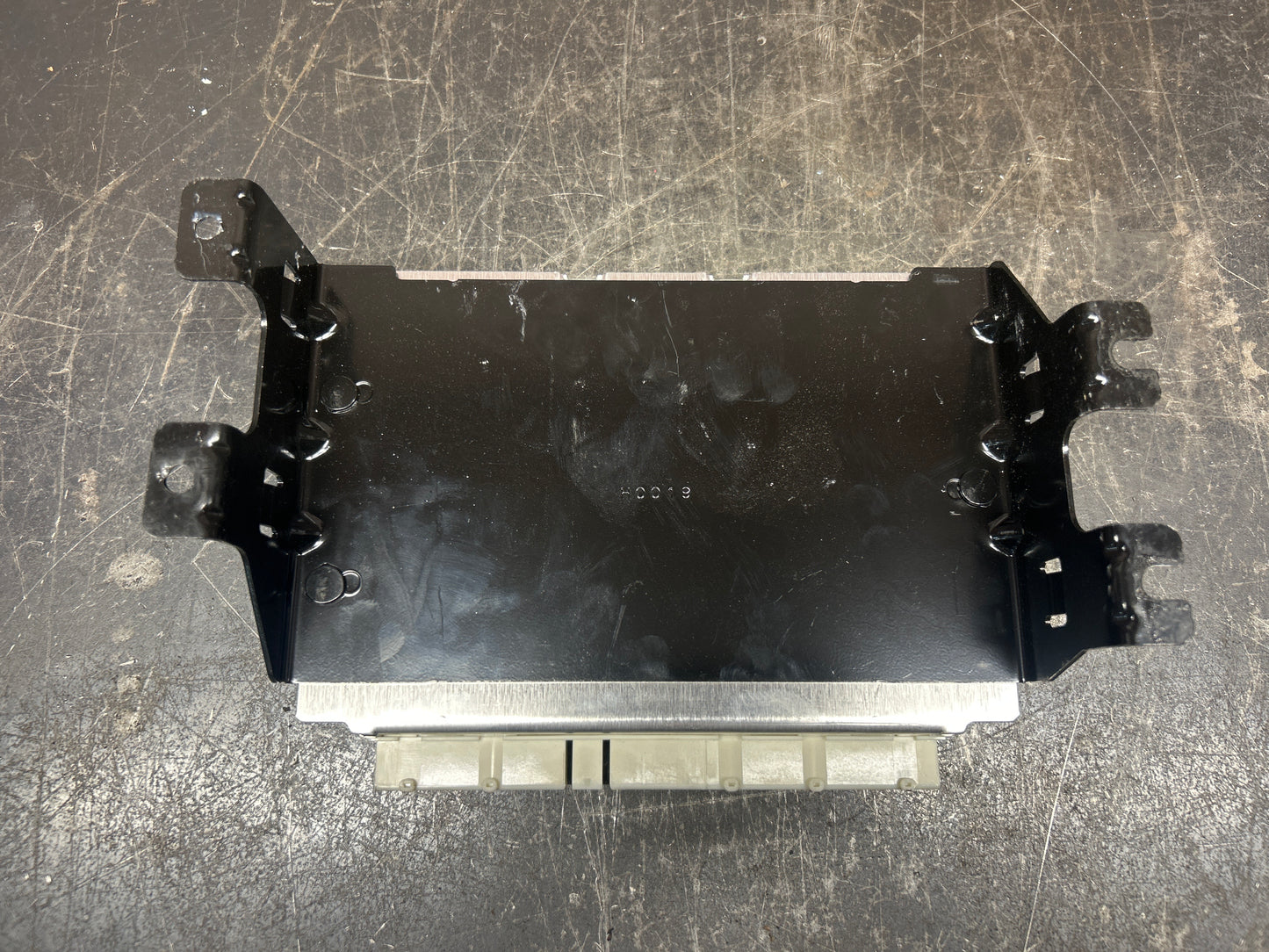 2014-2024 Ram 1500 Air Suspension Module fits (5 Lug) OEM P68250082AB