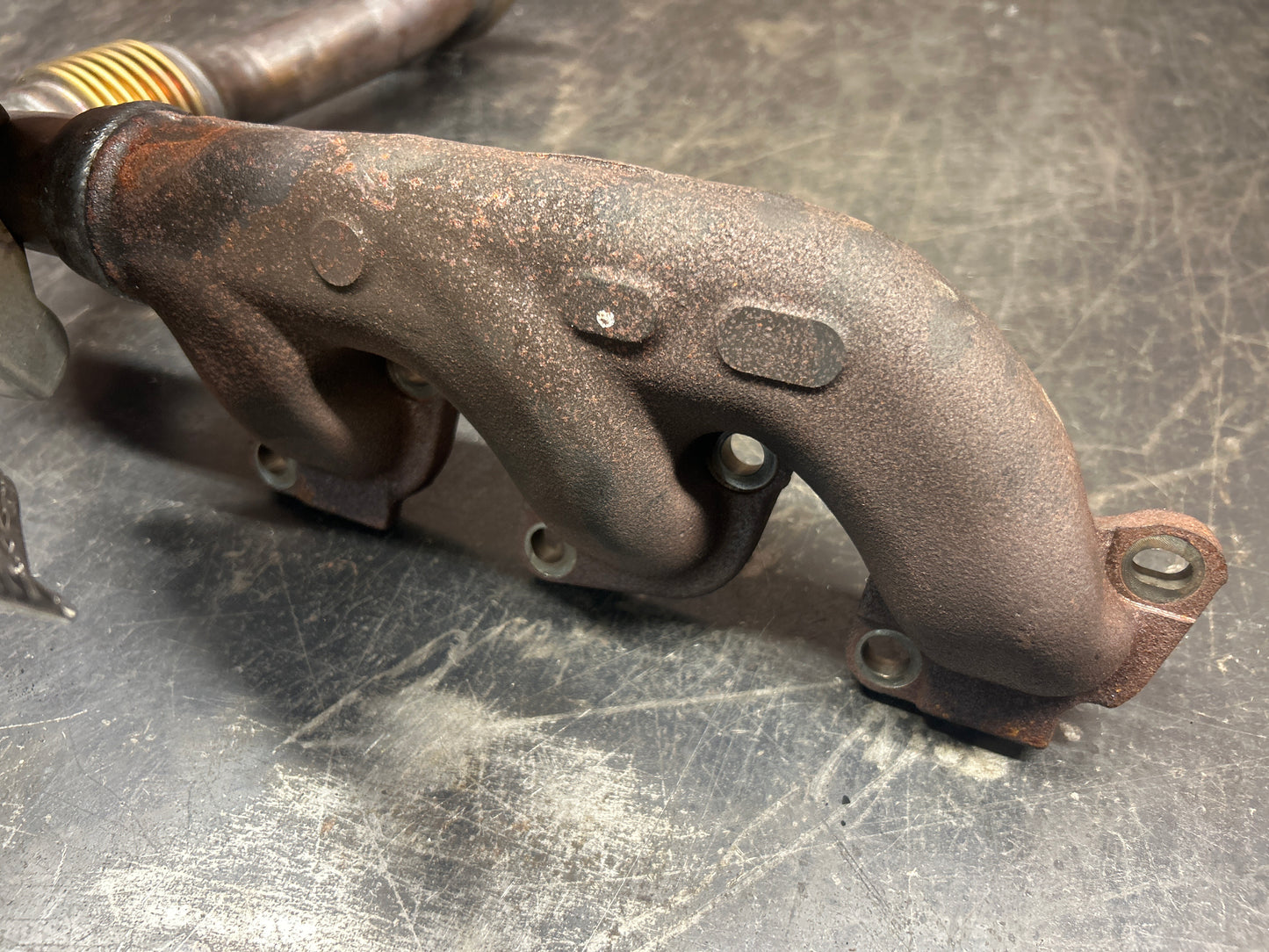 2014-2019 Ram 1500/Grand Cherokee 3.0L Diesel Exhaust Manifold Pair 68247778AB