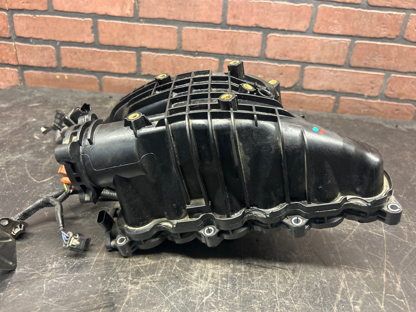 2014-2018 Dodge Ram 1500 3.0L Eco Diesel Intake Manifold  OEM 68492577AA