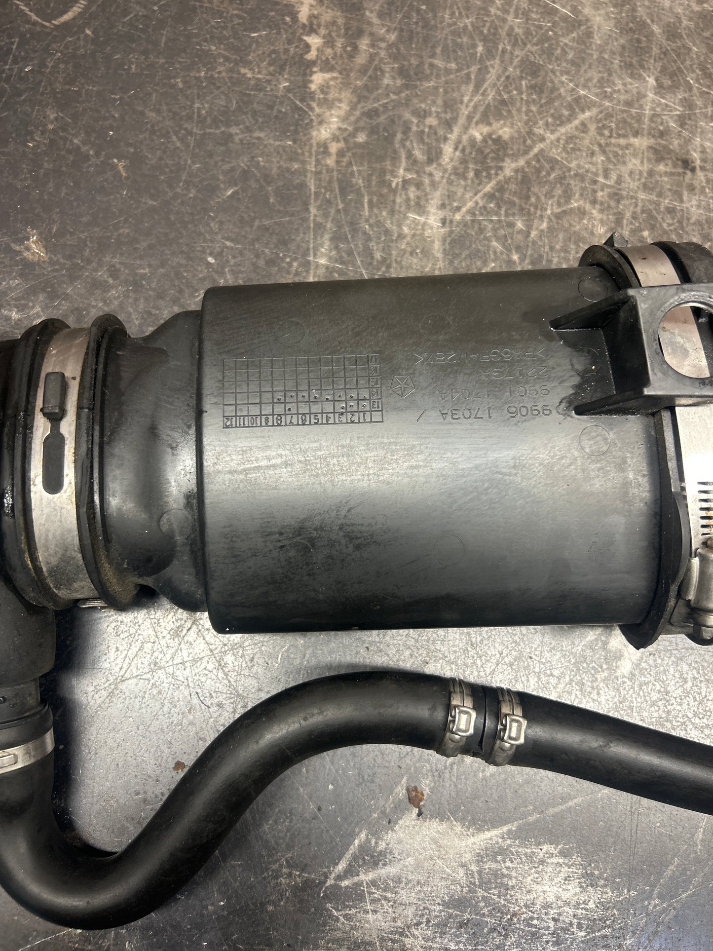 2014-2018 RAM 1500 3.0L EcoDiesel Air Intake Duct 68164051AE OEM