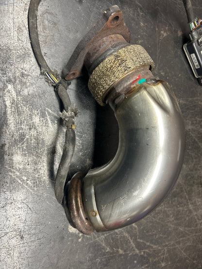 2014-2019 Ram 1500 3.0 Turbo Diesel AT Front Exhaust Pipe Elbow W/ Oxygen Sensor