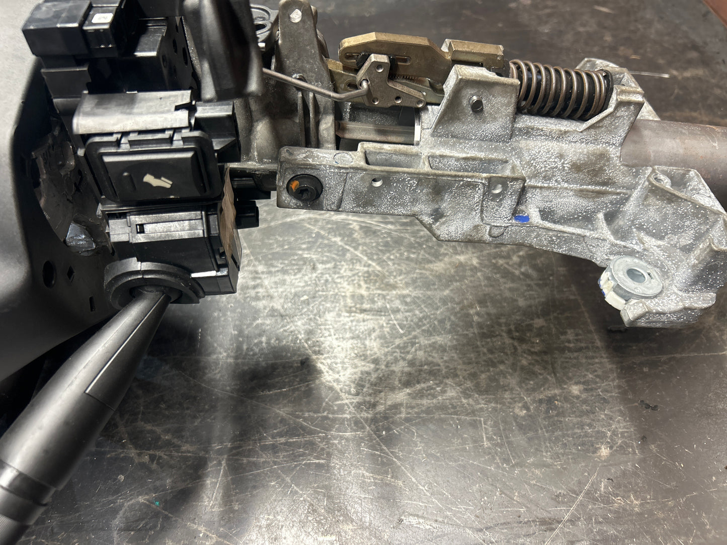 2013-2024 Ram 1500-3500 Laramie Steering Column Assembly/Steering Wheel OEM