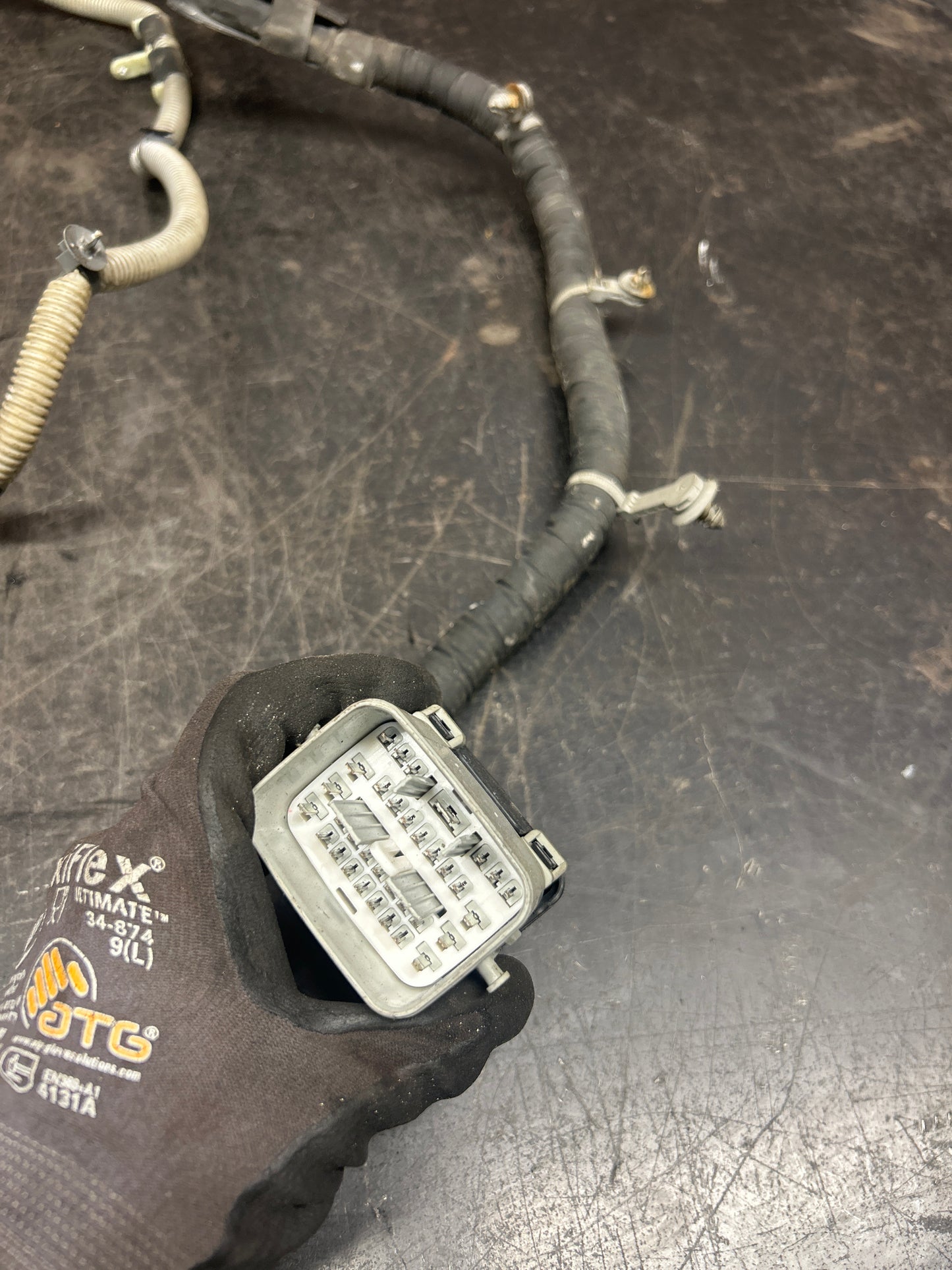 2014-2018 RAM 1500 3.0L Eco Diesel TRANSMISSION AUTO TRANS AT WIRING HARNESS OEM