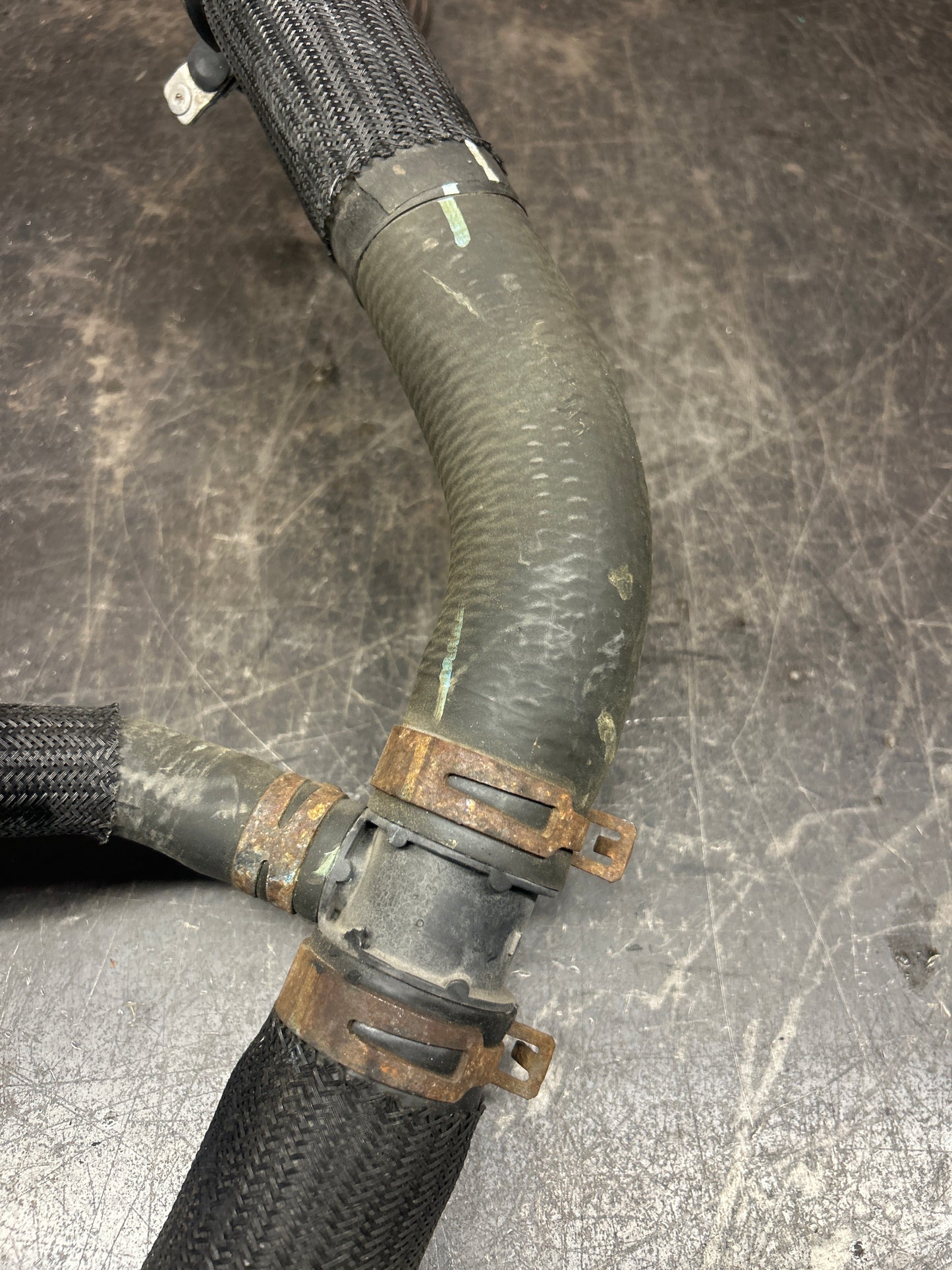 2014-2019 RAM 1500 RADIATOR OUTLET HOSE TUBE NEW OEM GENUINE MOPAR 52014953AG