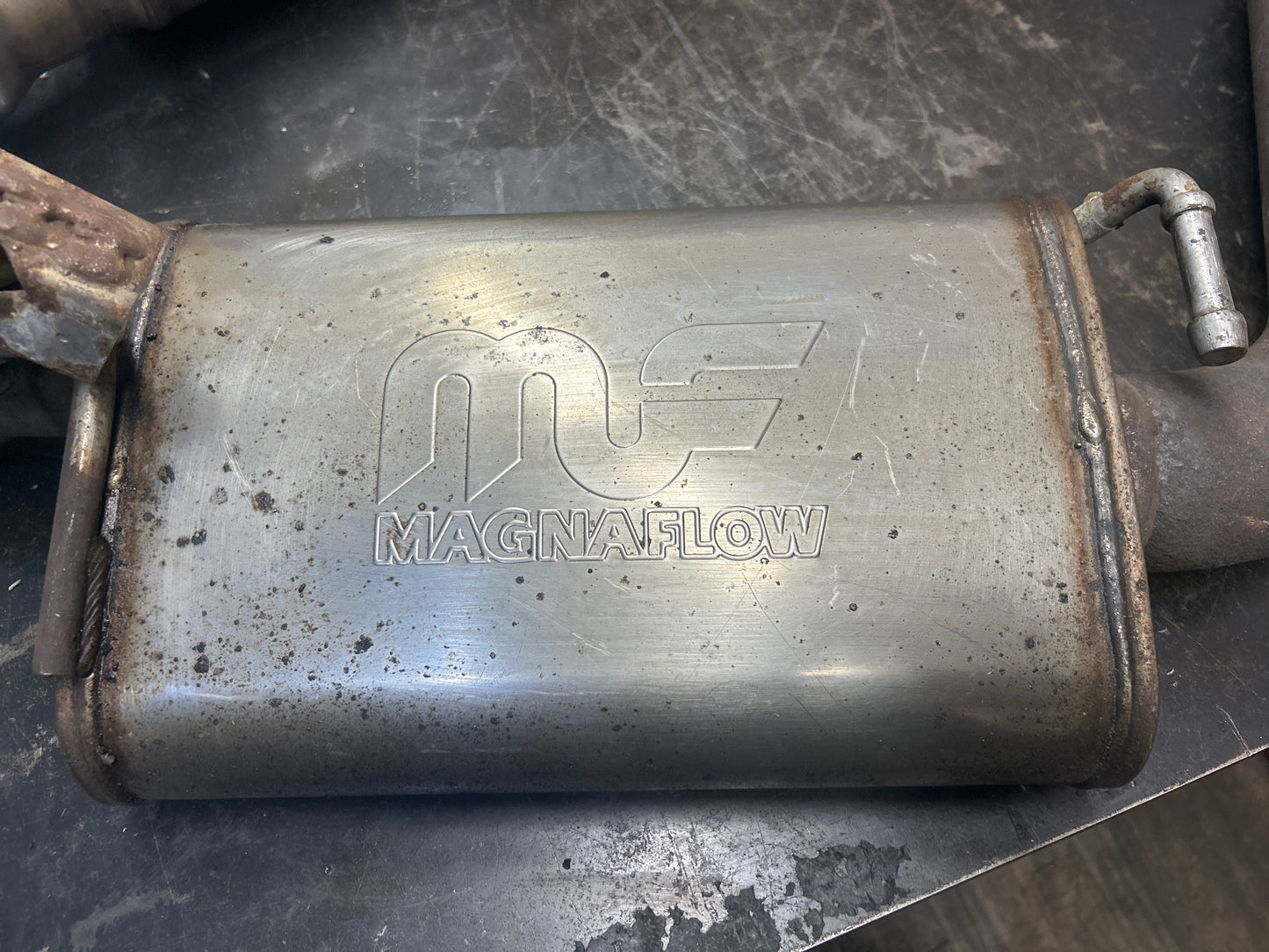 2005-2010 Charger/Challenger/300 SRT8 Magnaflow Street Series Exhaust Mufflers