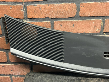 2007-2009 Dodge Caliber Interior Dash Windshield Defroster Grille Panel Cowl OEM