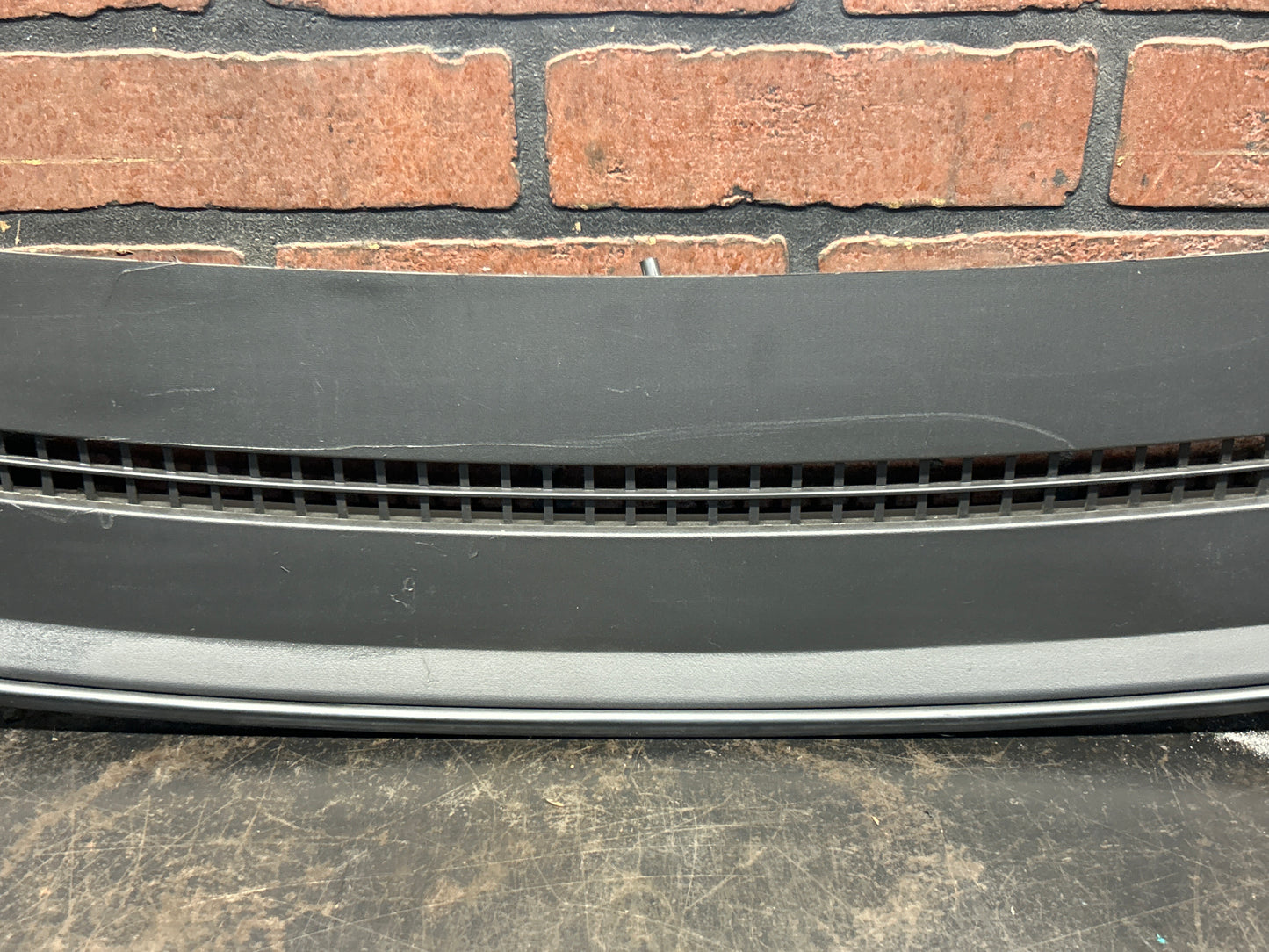 2007-2009 Dodge Caliber Interior Dash Windshield Defroster Grille Panel Cowl OEM