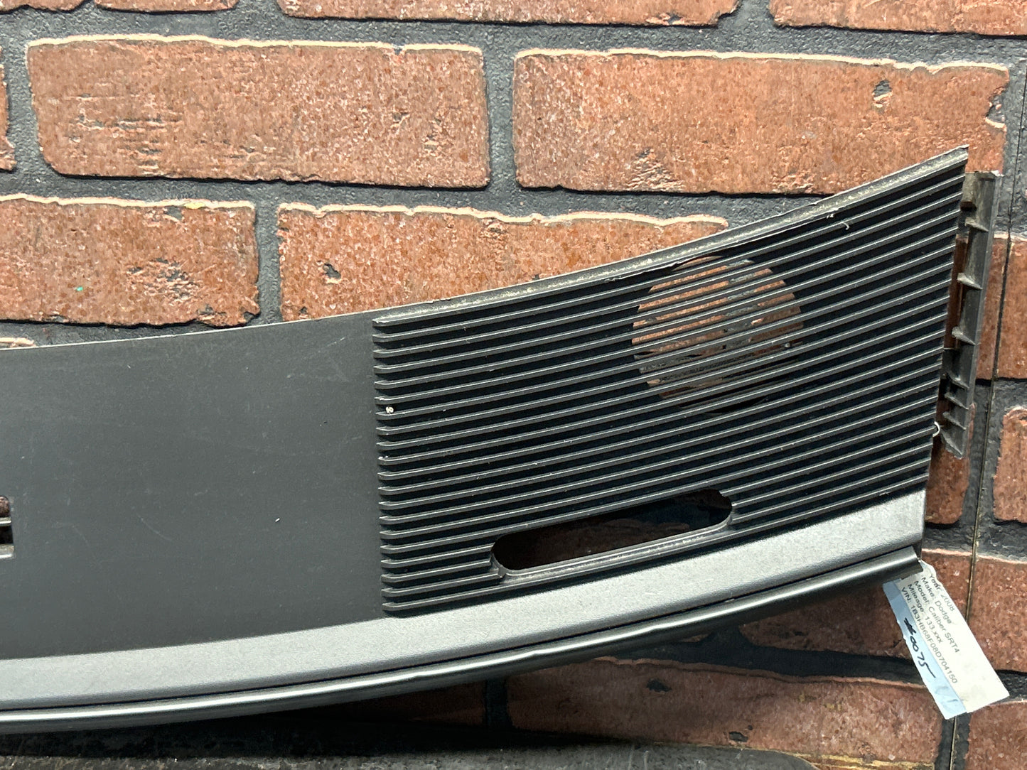 2007-2009 Dodge Caliber Interior Dash Windshield Defroster Grille Panel Cowl OEM