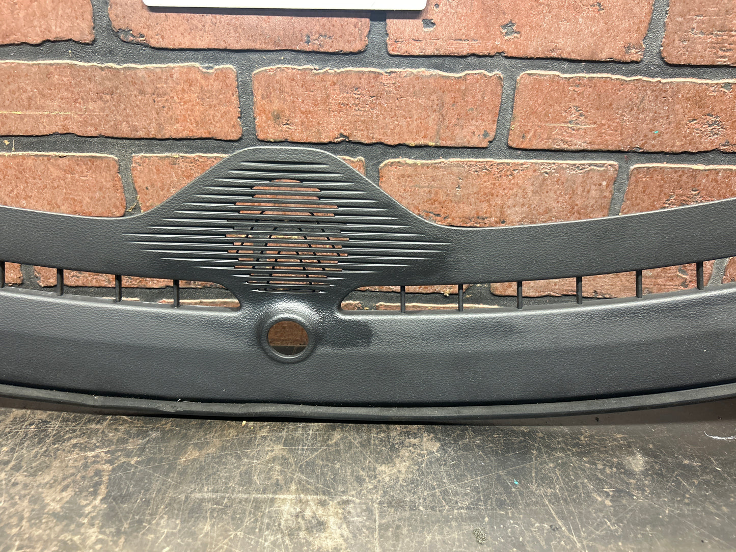 2015-2023 DODGE CHALLENGER DASHBOARD DEFROST AIR VENT GRILL GRILLE PANEL OEM